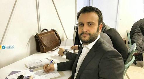علی سلطانی‌فر حدفاصل سال‌های ۱۳۹۳ تا ۱۳۹۵ در استان خراسان رضوی، مشغول انبوه‌سازی بود.