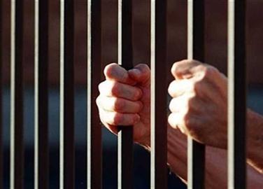 بازداشت همسر و فرزند یک روزنامه‌نگار به اتهام امنیتی
