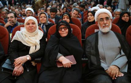 حزب اعتماد ملی خواهان تغییر اعضای شورای نگهبان شد