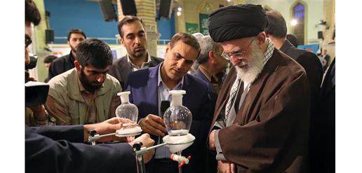 The Supreme Leader visits an exhibition celebrating Iran's nanotechnology achievements