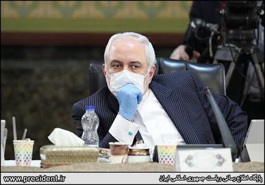 «محمدجواد ظریف»، وزیر خارجه ایران، از تصمیم جمهوری اسلامی برای خرید و واردات واکسن روسی خبر داد