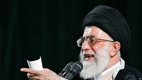 مرور رسانه‌ها؛ وقتی علی خامنه‌ای دست‌پخت خود را دوست ندارد