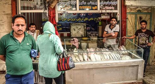 The latest employment census indicated that unemployment in Iran had fallen to a single-digit figure, 9.6 percent, for the first time in 15 years