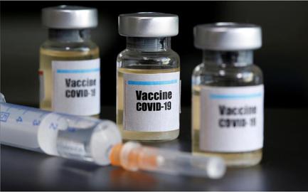 در حالی روزانه مقامات ارشد وزارت بهداشت از وجود موانع برای خرید واکسن از کوواکس شکایت می‌کنند که تعدادی از منابع در روزهای اخیر آورده‌‌اند که مجوزها برای پرداخت پیش پرداخت خرید واکسن صادر شده است.
