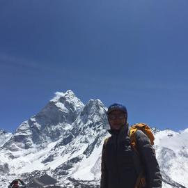 Safari climbed Everest to raise funds for Empowering Nepali Girls