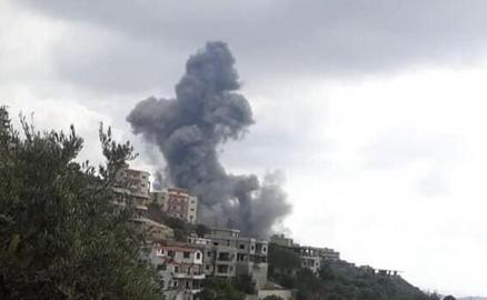 امروز سه‌شنبه یکی از منازلی که حزب‌الله از آن به‌عنوان انبار استفاده می‌کرده در شهرک عین قانا» واقع در جنوب لبنان منفجر شده است.