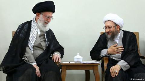 شائبه فساد در ۶۳حساب بانکی قوه قضاییه که به نام رئيس قوه قضاییه بود، از سال ۹۵ مطرح شد