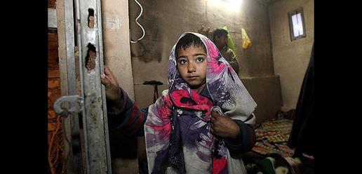 Police Raid Homes of Migrants in Isfahan