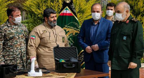 Commander-in-Chief of the Revolutionary Guards Hossein Salami unveiled the invention of a coronavirus detection device at a ceremony