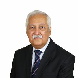 حالا فدراسیون جهانی وزنه‌برداری،دکتر «مایکل شهریار ایرانی» را به عنوان رئیس موقت این فدراسیون جهانی منصوب کرده است.