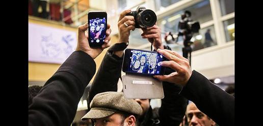 Red Carpets, Selfies and Everyday Glamor