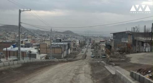 نایسر، با وجود جمعیت روبه رشد آن تنها یک خیابان اصلی آسفالت دارد