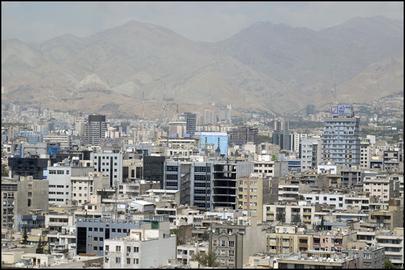 از آن پس قطعی برق مدام در گرم‌دره وجود دارد.