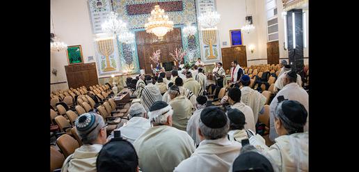 Iranian Jews praying for Khamenei's health