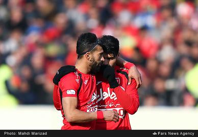 طارمی و رضائیان در تلاش برای حضور در اروپا. آنها فصل قبل هم از پرسپولیس رفته بودند اما هر دو برگشتند