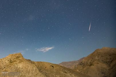 The Stunning Perseid Meteor Showers Over Iran's Deserts