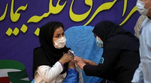 Coronavirus Variant Runs Rampant in Iran Ahead of New Year Holidays