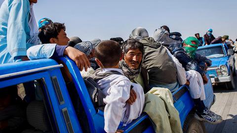 آیا ایران حق قانونی اخراج پناهندگان افغانستانی را دارد؟