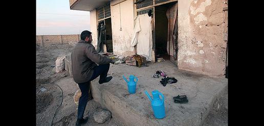 Police Raid Homes of Migrants in Isfahan