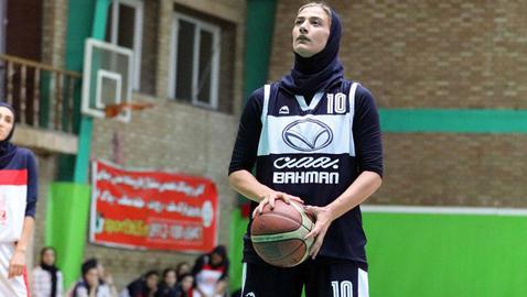 Basketball Player Kimia Yazdian Tehrani Will Leave Iran to Play in Qatar