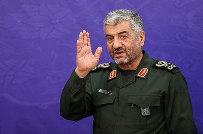 محمدعلی جعفری، فرمانده کل سپاه پاسداران ایران، درباره اجرای قانون کاتسا هشدار داده که جمهوری اسلامی اعمال تحریم‌های تازه علیه سپاه را به منزله "خروج یک جانبه آمریکا از برجام" تلقی خواهد کرد.