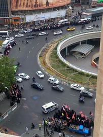 تجمع حامیان حجاب در میدان ولیعصر