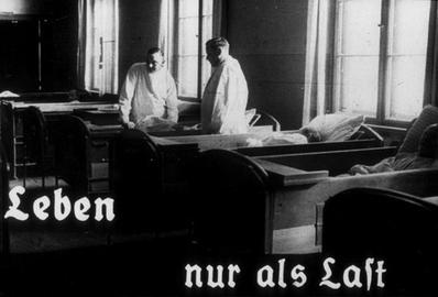 معلولان، اولین قربانی قتل عام نازی‌ها بودند