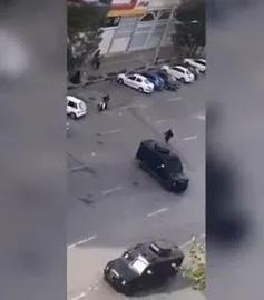 Fateq armored vehicle trying to run over protesters in Tabriz