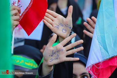 دزد ترانه و معترض؛ دست نظام برای پروپاگاندا خالی شده
