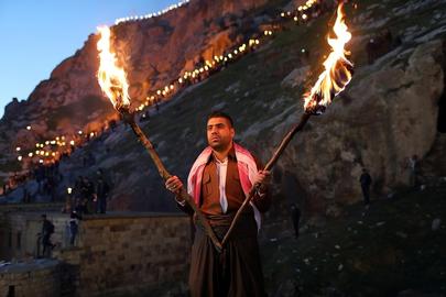 آیین روشن کردن مشعل نوروزی در کردستان عراق پس از سالها وقفه انجام شد