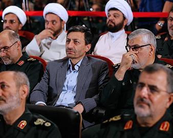 «پرویز فتاح»، وزیر نیروی دولت اول احمدی نژاد و مدیرعامل کنونی بنیاد تعاون سپاه. اگر سپاه بخواهد پروژه‌های ملی برای دولت روحانی اجرا کند، پرویز فتاح یکی از مهره‌های اصلی خواهد بود.
