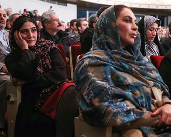 اولین دیدار رسمی روحانی و هنرمندان در تالار وحدت