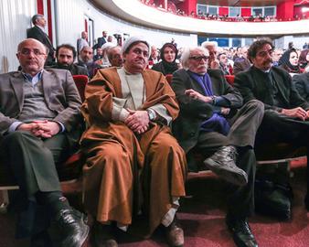 اولین دیدار رسمی روحانی و هنرمندان در تالار وحدت