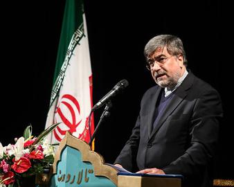 اولین دیدار رسمی روحانی و هنرمندان در تالار وحدت