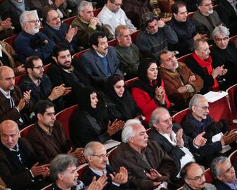 اولین دیدار رسمی روحانی و هنرمندان در تالار وحدت