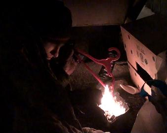 Tehran’s Homeless “Card-Boarders” Out in the Cold