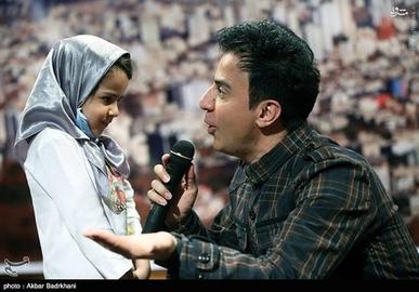 کاروان شادی دربیمارستان مفید/بچه‌ها خندیدند